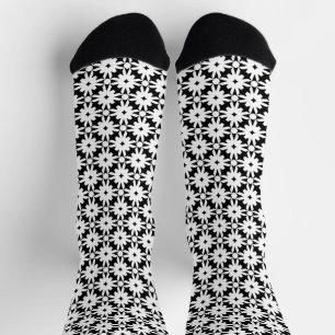 Black White Paper Flower Chain Pattern Socks