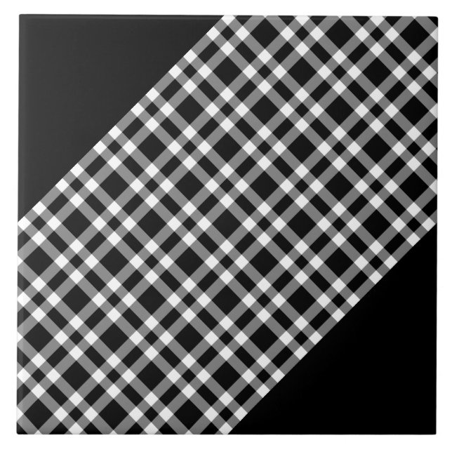 Black White Plaid Pattern Tile (Front)