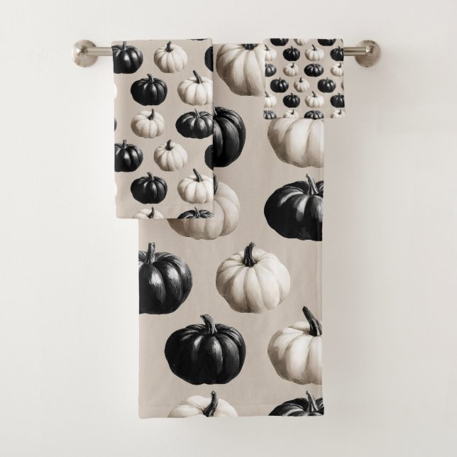 Black & White Pumpkin Fall Design Bath Towel Set (Insitu)