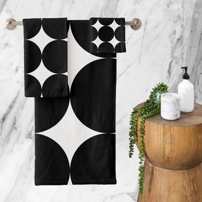 Black White Retro Geometric Circle Pattern  Bath Towel Set (Creator Uploaded)
