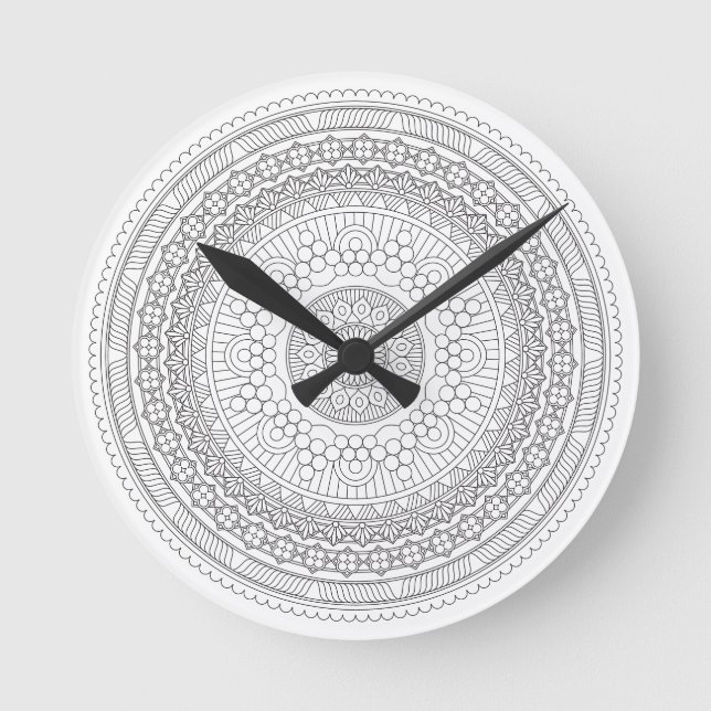 Black & White Round Mandala v3 Round Clock (Front)