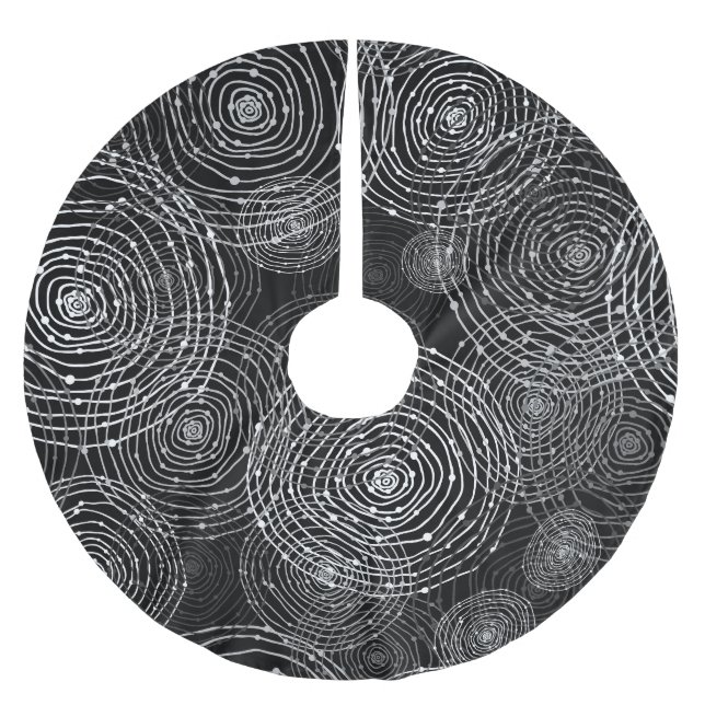 Black White: Round Shapes Seamless. Brushed Polyester Tree Skirt (Front)