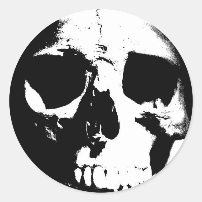 Black & White Skull Classic Round Sticker (Front)