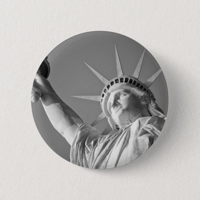 Black White Statue of Liberty 6 Cm Round Badge (Front)