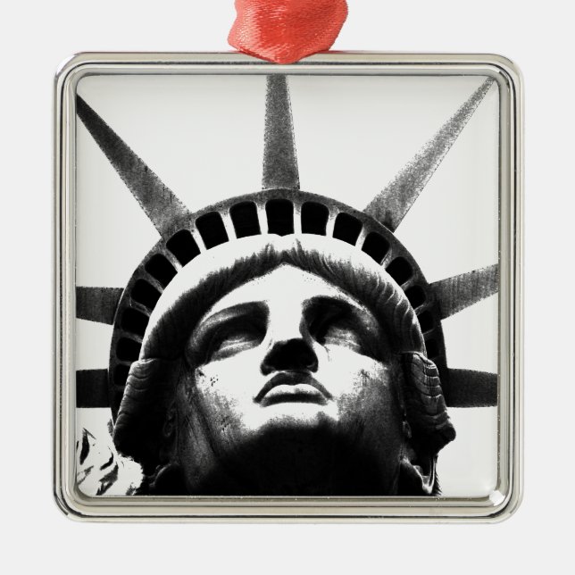 Black & White Statue of Liberty Metal Tree Decoration (Front)