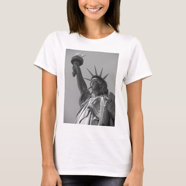 Black & White Statue of Liberty New York City T-Shirt (Front)
