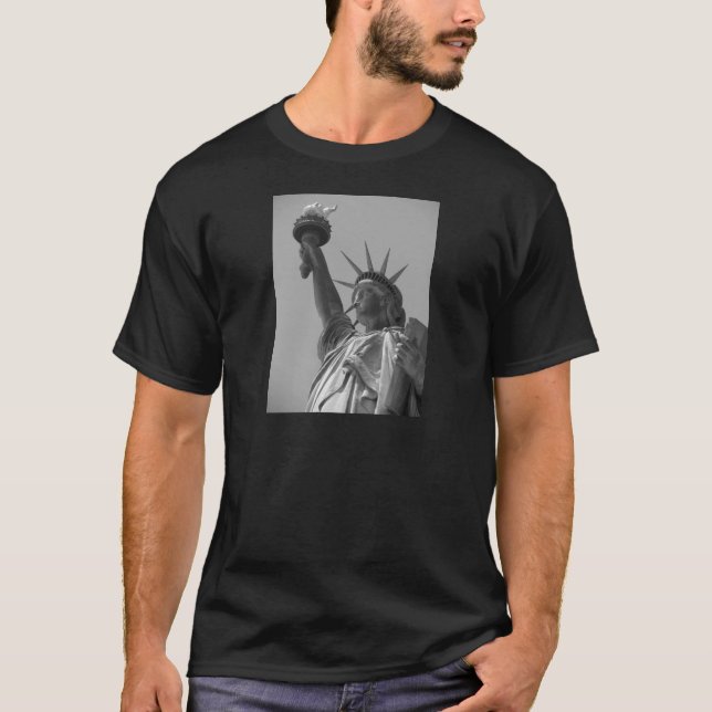 Black & White Statue of Liberty New York City T-Shirt (Front)