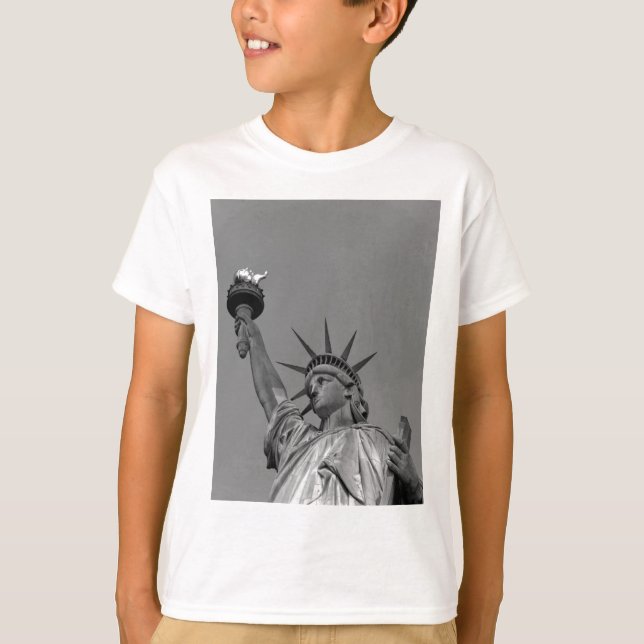 Black & White Statue of Liberty New York T-Shirt (Front)