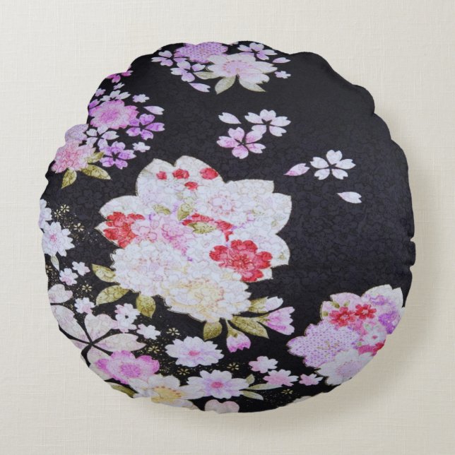 Black White Traditional Japanese Floral Flowers Round Cushion (Front)