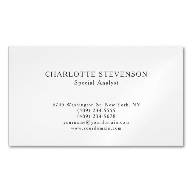 Black & White Trendy Professional Plain Minimalist Magnetic Business Card (Front)