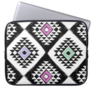 Black White Tribal Navajo Pattern Laptop Sleeve