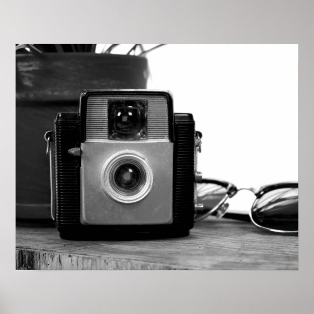 Black & White Vintage Film Camera Retro 16x20 Poster (Front)