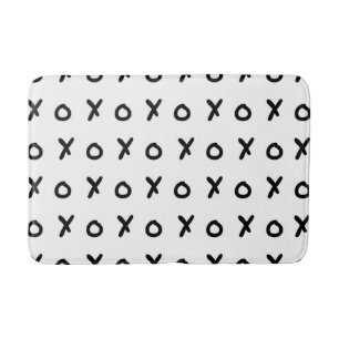 Black & White X O XO X&O's Trendy Cute Bath Mat