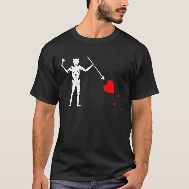 Blackbeards Jolly Roger Pirate Flag T-Shirt (Front)