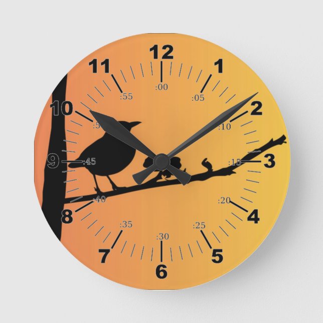 Blackbird Silhouette Round Clock (Front)