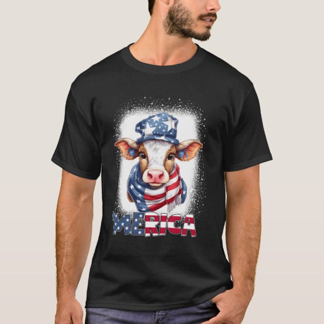 Bleached Patriotic Cow 4Th Of July Fireworks Moori T-Shirt (Front)