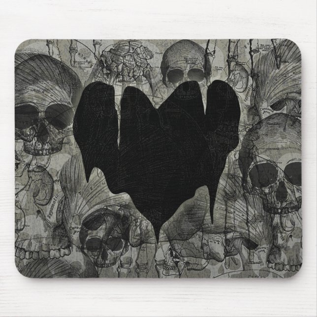 Bleak Heart Gothic Valentine Mouse Mat (Front)