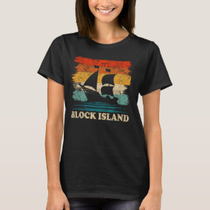 Block Island Sailing Vintage Sailboat Summer Boati T-Shirt