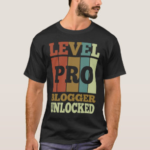 Blogger Pro Unlocked Vintage Style Unique T-Shirt