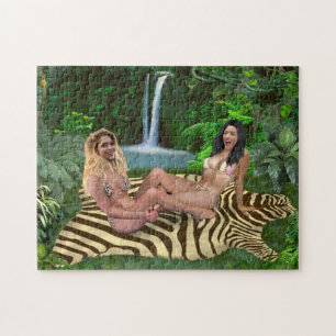 BLONDE VS BRUNETTE JIGSAW PUZZLE