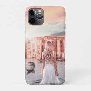 Blondie In Romantic Venice      iPhone 11 Pro Case
