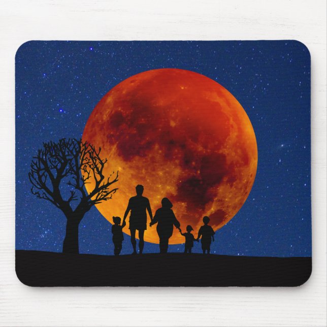 Blood Moon Lunar Eclipse Family Mouse Mat (Front)