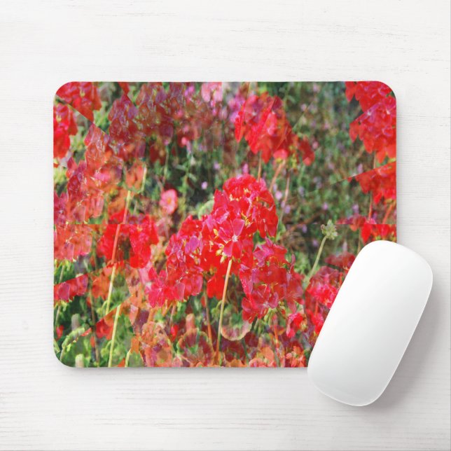 Blooming Geraniums..... Mouse Mat (With Mouse)