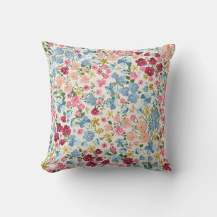 Blooming midsummer meadow seamless pattern. Plant  Cushion