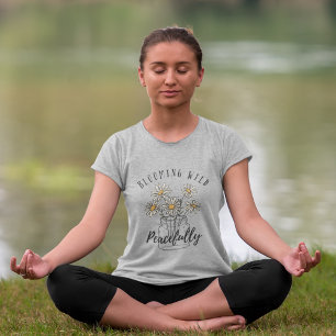 Blooming wild peacefully retro wildflowers T-Shirt