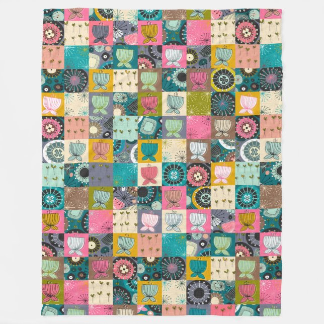 blooms patchwork fleece blanket (Front)