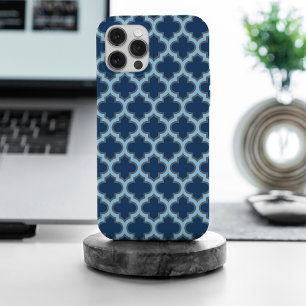 Blue and Baby Blue Trellis, Lattice, Quatrefoil iPhone 15 Pro Max Case