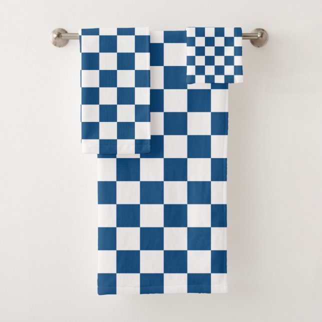 Blue and White Chequered Pattern Bath Towel Set (Insitu)