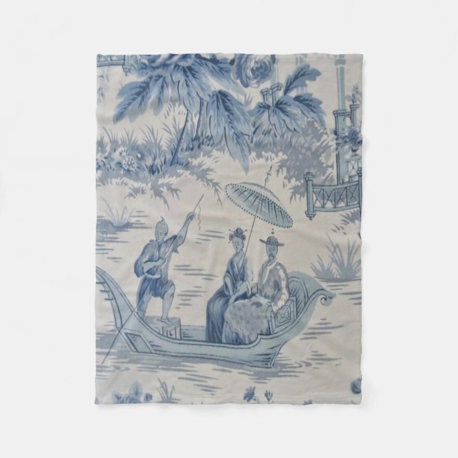 Blue and White Chinoiserie Oriental Fleece Blanket (Front)
