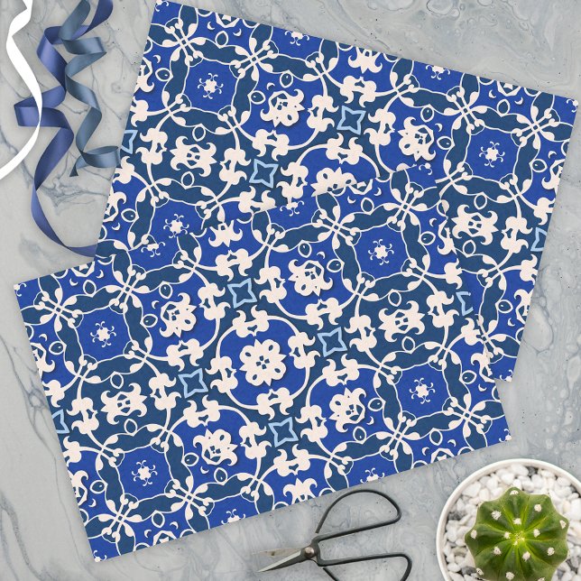 Blue and White Classic Elegant Damask Pattern Tissue Paper (Creator Uploaded)