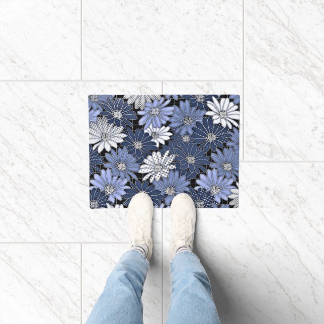 Blue and white daisy pattern doormat (Indoor)