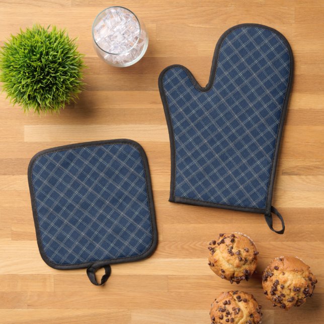 Blue and White Denim Look Oven Mitt & Pot Holder Set (Top Down)