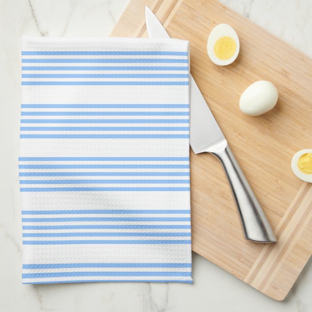 Blue and white five stripes pattern tea towel (Quarter Fold)