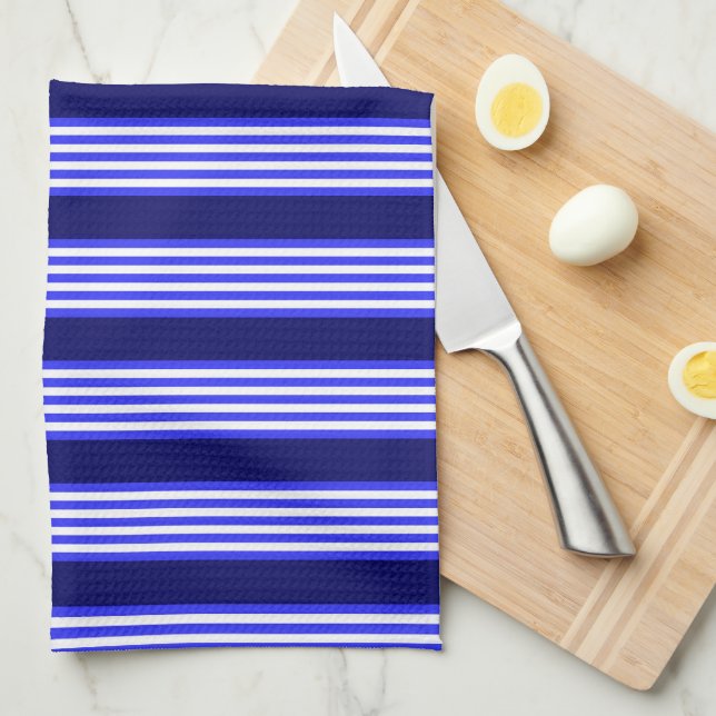 Blue and white five stripes pattern tea towel (Quarter Fold)