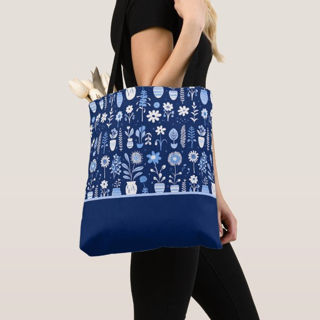 Blue and White Flowers in Vases, Colour Block Tote Bag (Close Up)