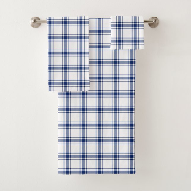 Blue and White Nautical Plaid Bath Towel Set (Insitu)