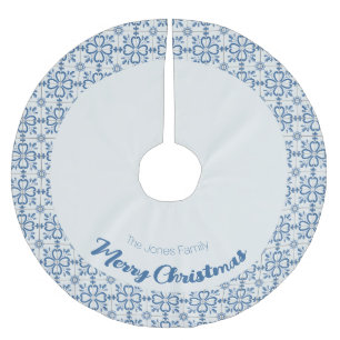 Blue and white tiles with holly leaves and fruits brushed polyester tree skirt