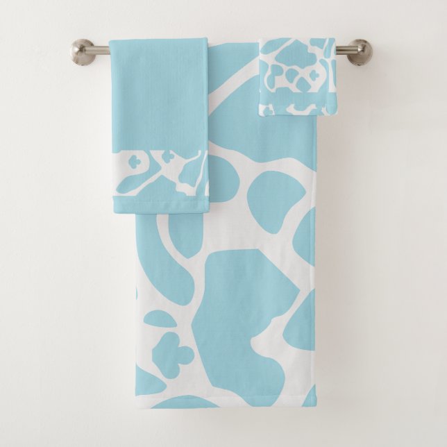 Blue animal skin pattern bath towel set (Insitu)
