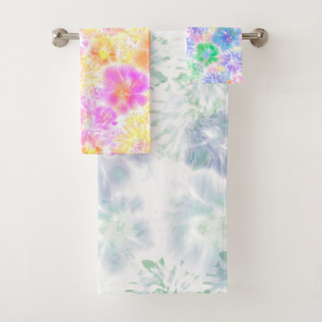 Blue Boho Blooming Flowers Floral Tie Dye Pattern  Bath Towel Set (Insitu)