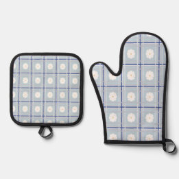 Blue Checkered Daisy pattern Oven Mitt & Pot Holder Set