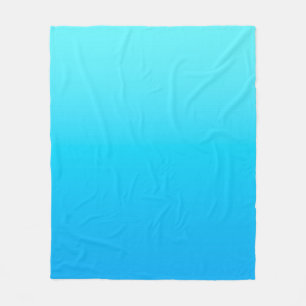 Blue colour gradient fleece blanket