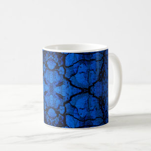 Blue cracked wall pattern coffee mug