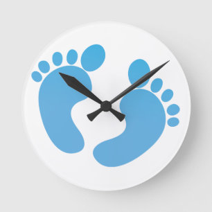 Blue cute baby feet maternity round clock