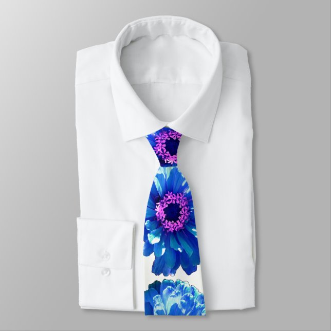 Blue Daisy Tie (Tied)