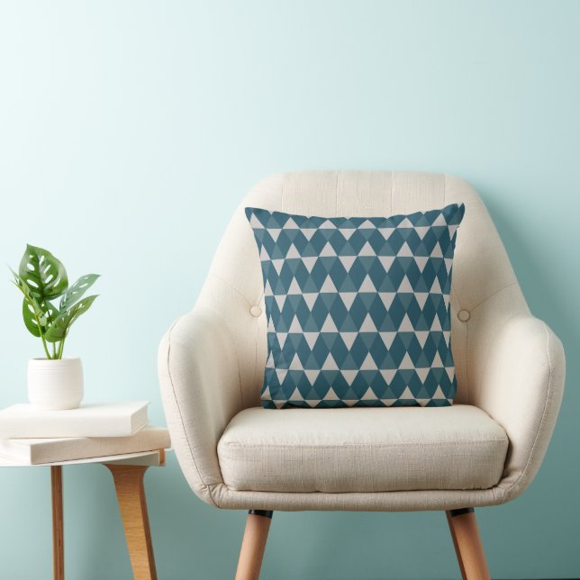 Blue diamonds pattern cushion (Chair)