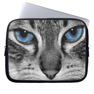 Blue Eyed Cat Laptop Sleeve